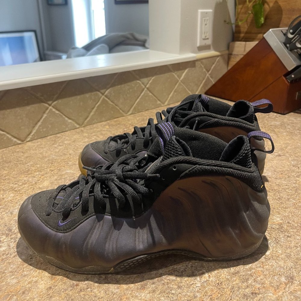 Nike Air Eggplant Foamposite